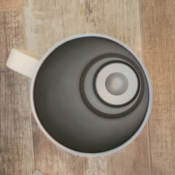 Starbucks 32oz White Metal Cold Cup With Handle NWOT - Picture 6 of 7